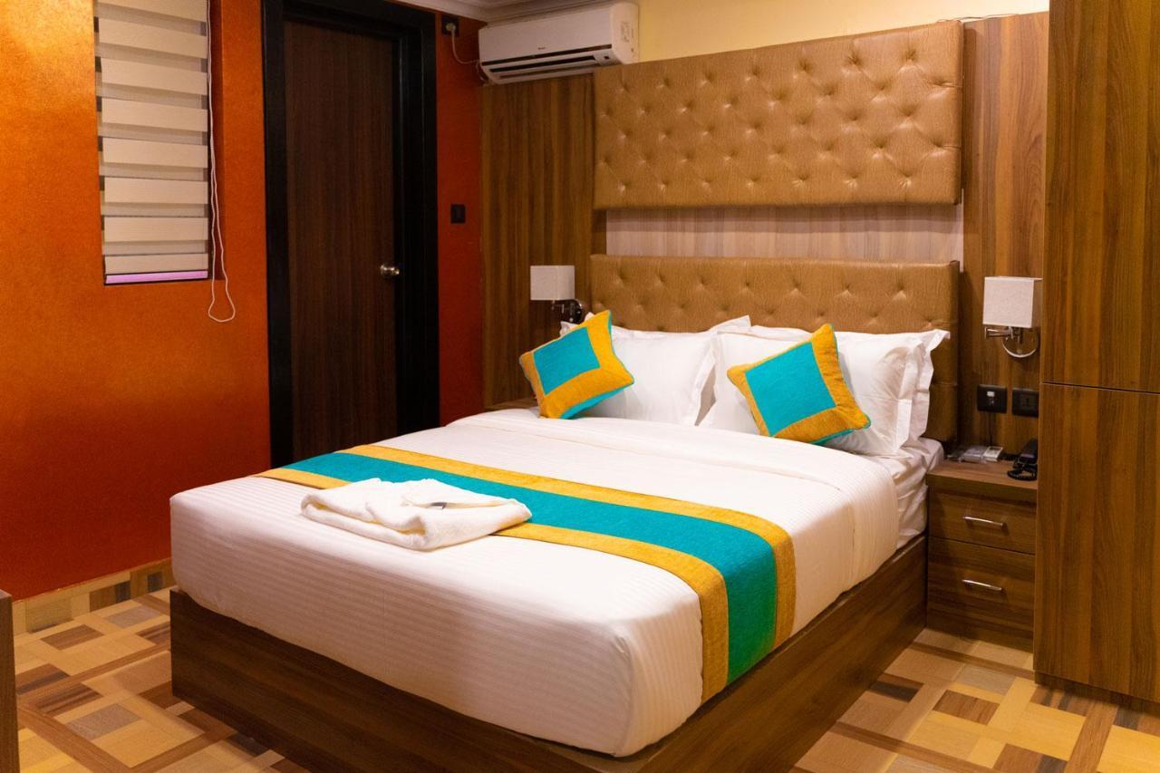 Grand Yak Boutique Hotel カトマンズ エクステリア 写真